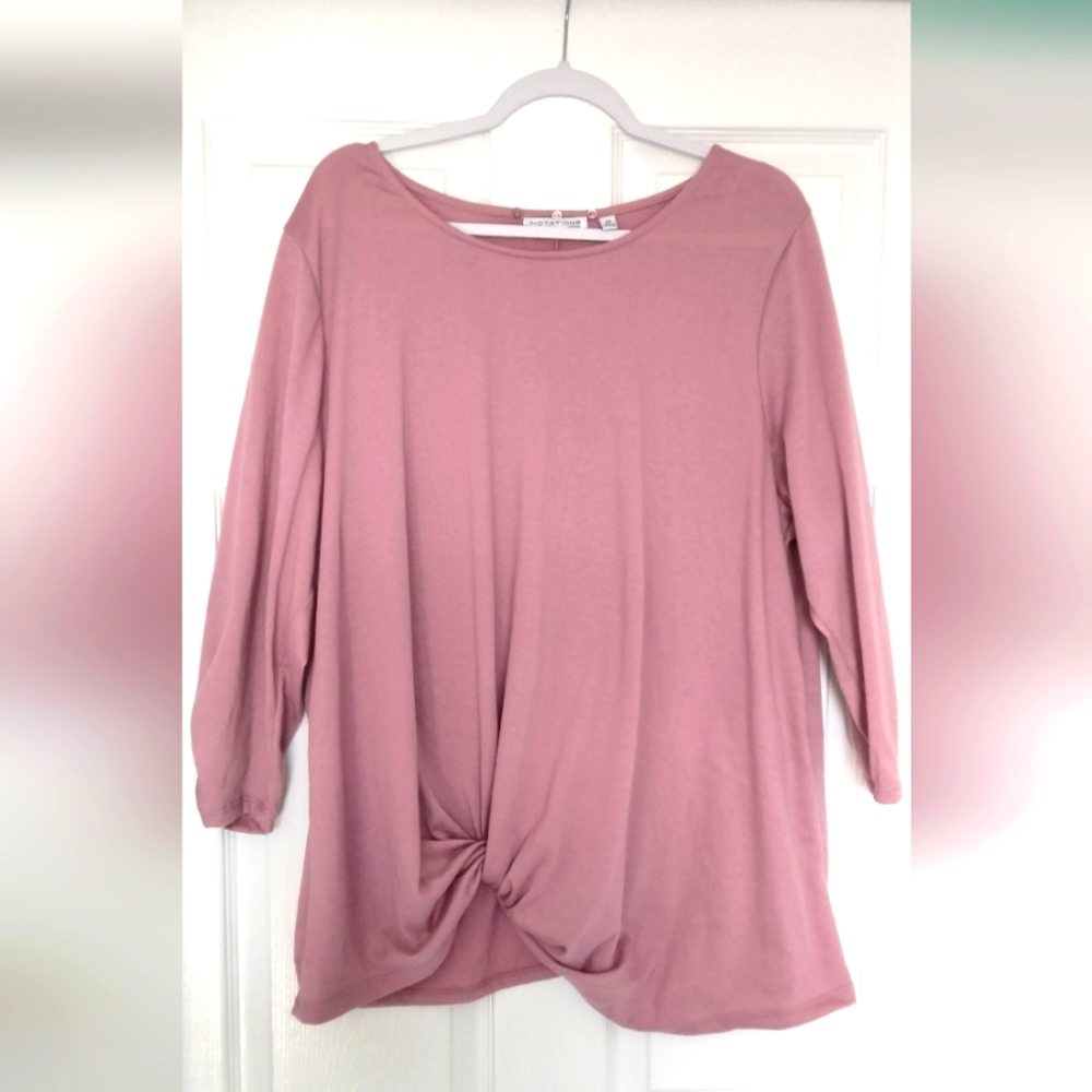3x pink knotted front top